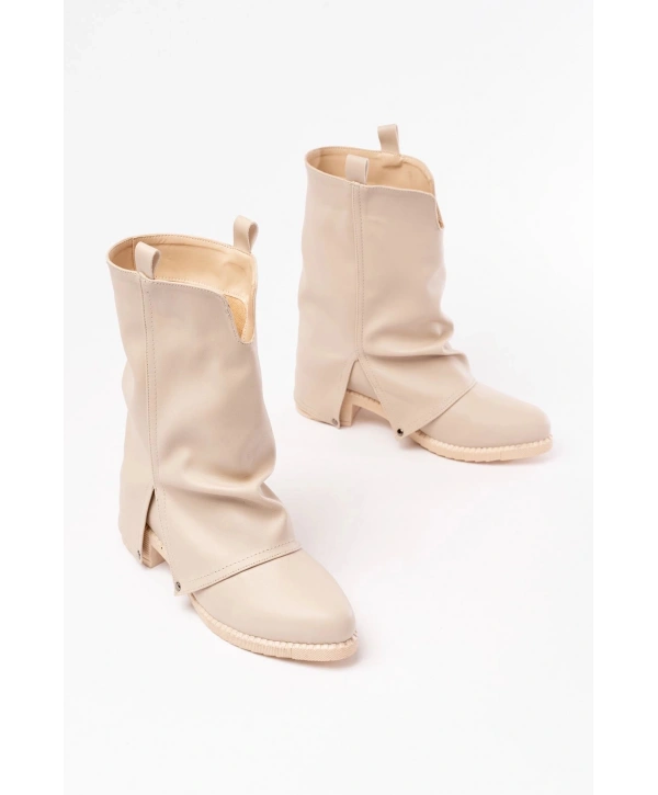 270-3045 Bej Günlük Kadın Bot