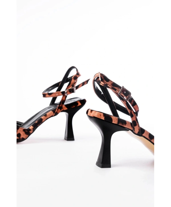 ST-004 Leopar Günlük 7 cm Topuklu Bayan Ayakkabı