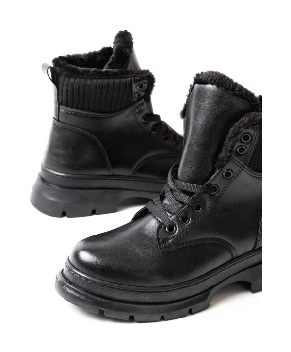 ASM-080 Siyah Bağcıklı Günlük Kadın Bot