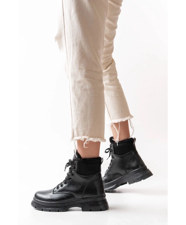 ASM-080 Siyah Bağcıklı Günlük Kadın Bot