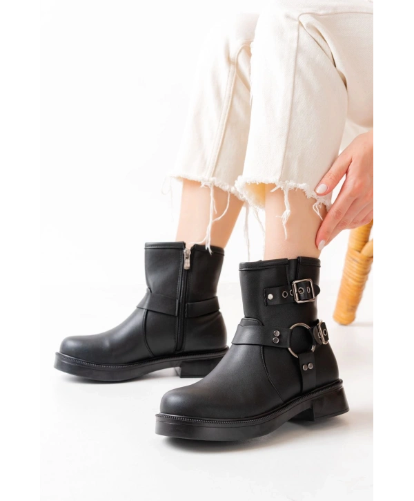 02-2013 Siyah Toka Aksesuarlı Fermuarlı Günlük Kadın Bot