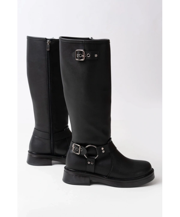 02-312 Siyah Toka Aksesuarlı Fermuarlı Günlük Kadın Çizme