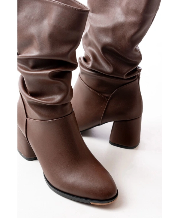 RS-2430 Kahverengi Topuklu Körüklü Günlük Kadın Bot