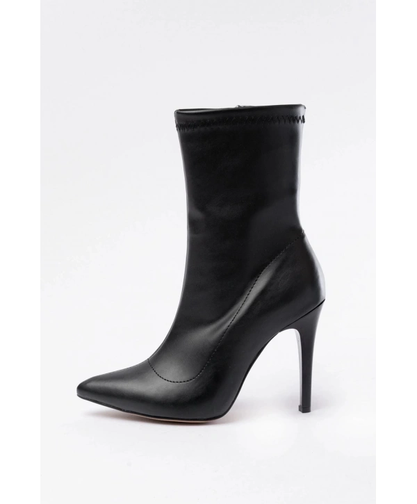 VRT-4811 Siyah Yüksek İnce Topuklu Fermuarlı Kadın Bot