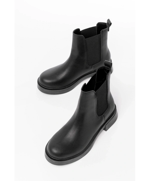 02-2137 Siyah Lastikli Günlük Kadın Bot