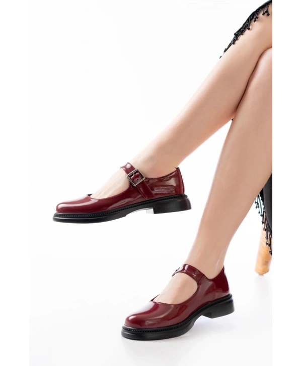 YSN-4444 Bordo Rugan Günlük Bayan Ayakkabı
