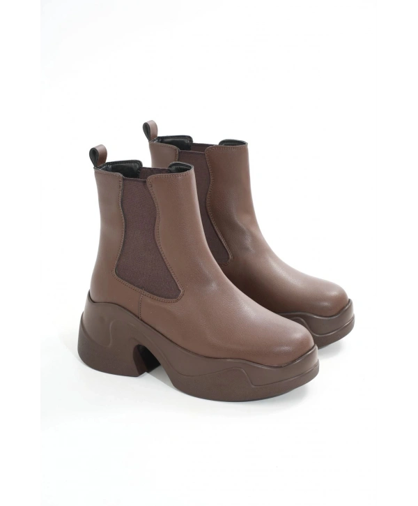 FZ-2400 Kahverengi Yüksek Tabanlı Lastikli Günlük Kadın Bot