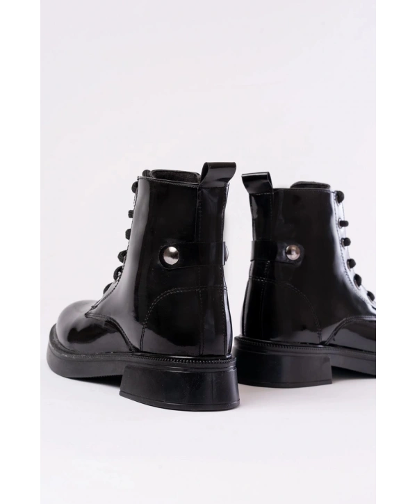 02-2003 Siyah Rugan Bağcıklı Fermuarlı Günlük Kadın Bot