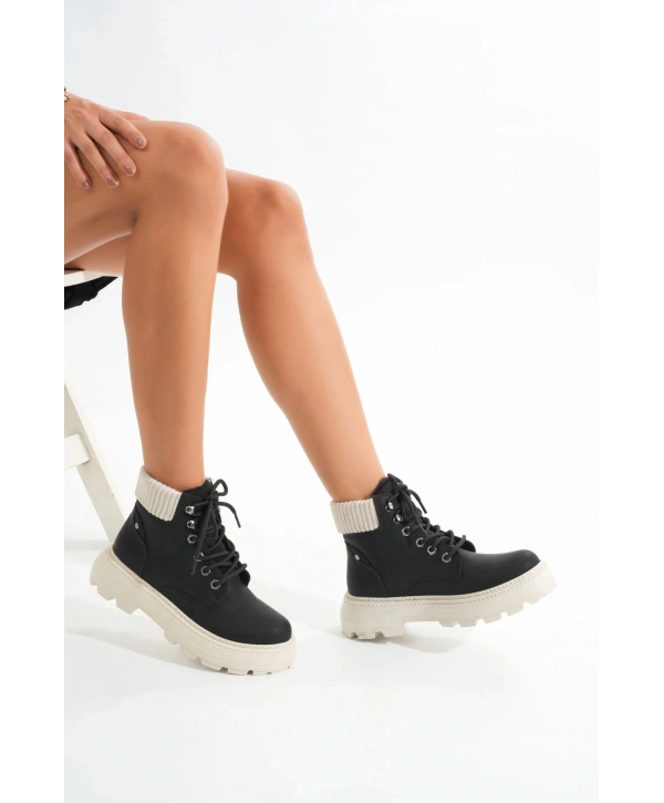 LMÇ-2045 Siyah-Bej Taban Bağcıklı Kalın Taban Kadın Günlük Bot