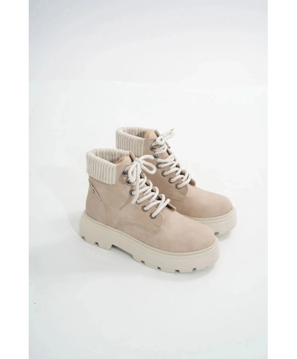 LMÇ-2045 Bej Süet Bağcıklı Kalın Taban Kadın Günlük Bot