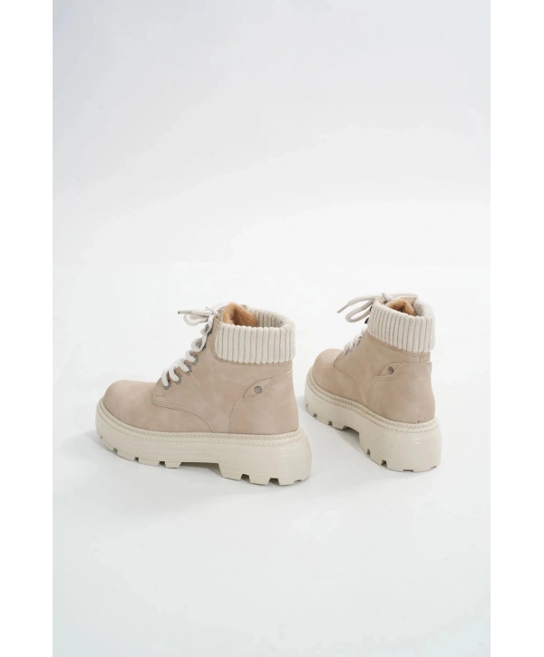 LMÇ-2045 Bej Süet Bağcıklı Kalın Taban Kadın Günlük Bot