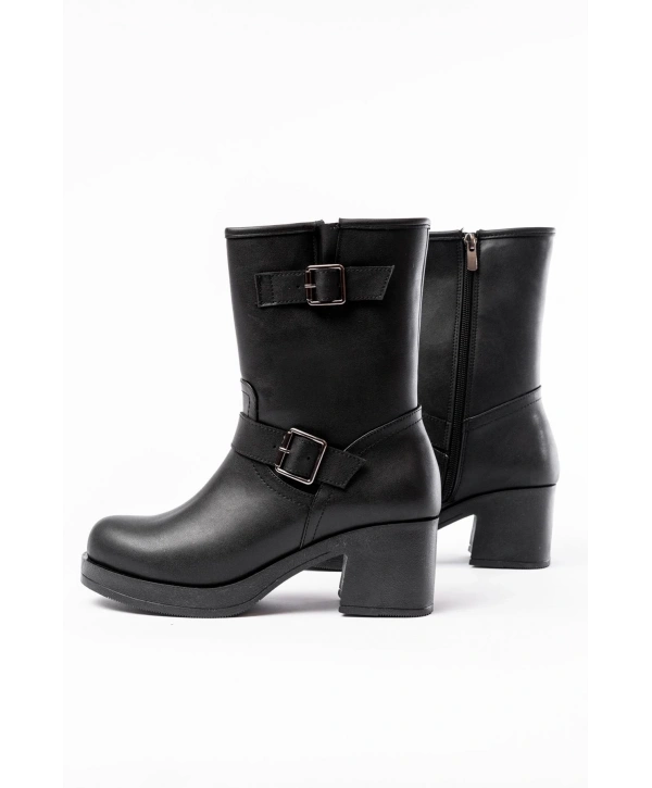 5109-3043 Siyah Toka Aksesuarlı Fermuarlı Kalın Topuklu Günlük Kadın Bot