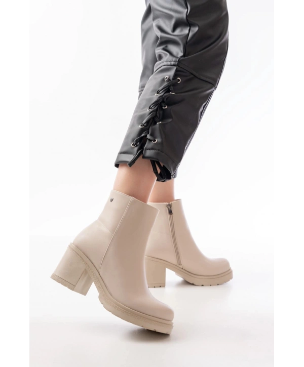 767-3020 Bej Fermuarlı Kalın Topuklu Günlük Kadın Bot