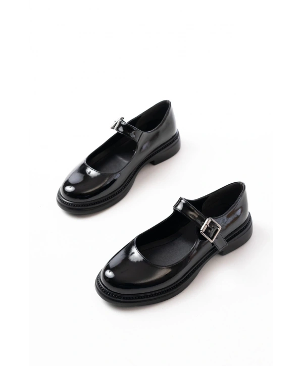 YSN-4444 Siyah Rugan Günlük Bayan Ayakkabı