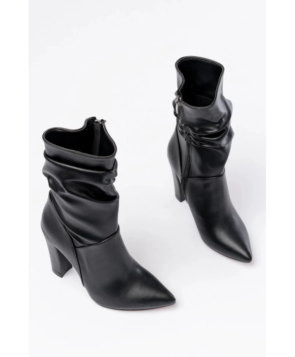 VRT-4815 Siyah Yüksek Kalın Topuklu Körüklü Fermuarlı Kadın Bot