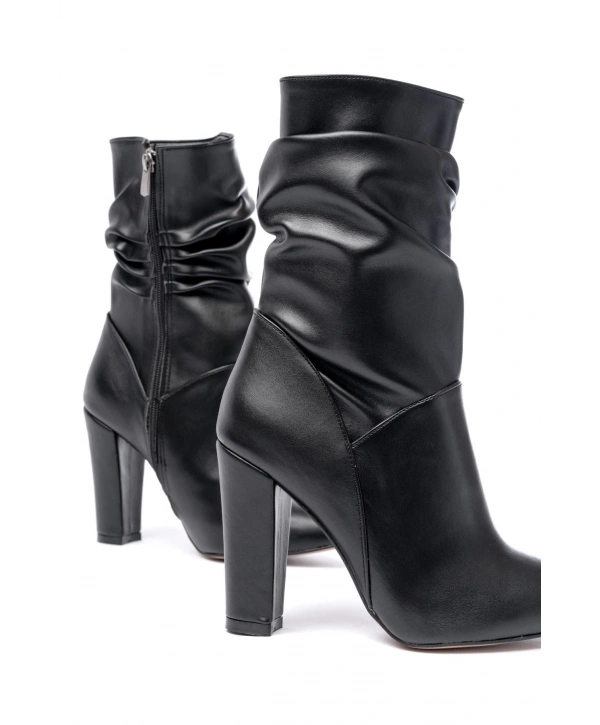 VRT-4815 Siyah Yüksek Kalın Topuklu Körüklü Fermuarlı Kadın Bot