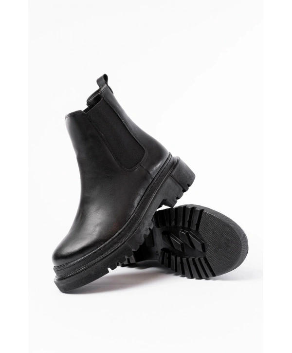 812-2137 Siyah Lastikli Günlük Kadın Bot