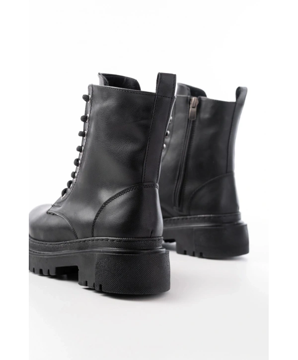 812-356 Siyah Bağcıklı Fermuarlı Günlük Kadın Bot