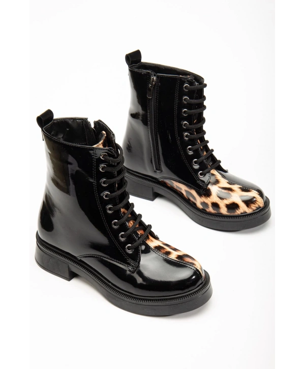 02-3055 Siyah Rugan Leopar Bağcıklı Fermuarlı Günlük Kadın Bot