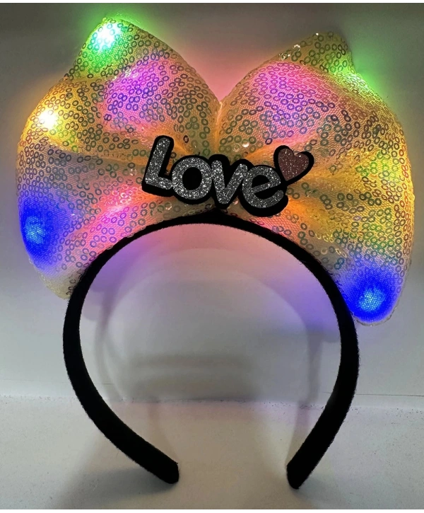 Led Işıklı 3 Farklı Fonksiyonda Yanan Gümüş Love Yazılı Sarı Fiyonk Taç 20x17 Cm