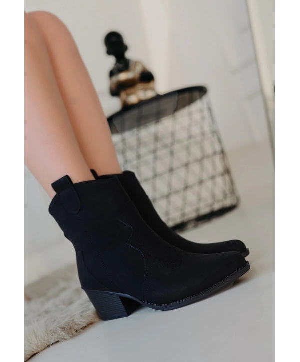 Akver Siyah Nubuk Topuklu Bot