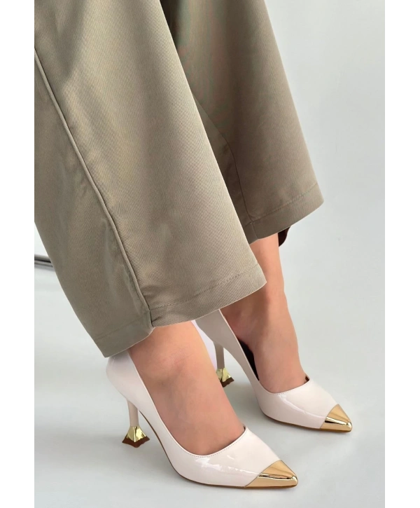 Artem Bej Rugan Topuklu Ayakkabı