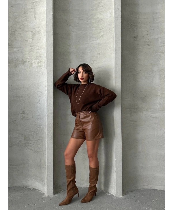 Beli lastikli çıtçıtlı deri şort kahve w241007