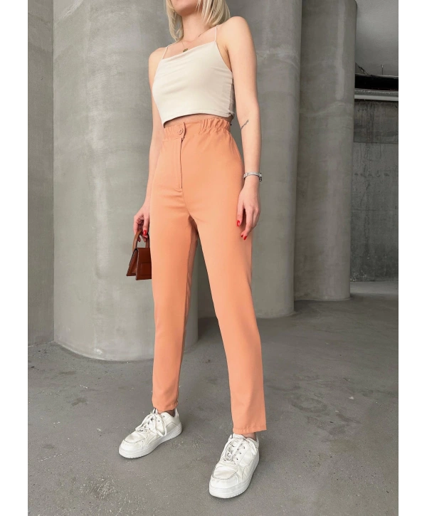 Beli lastikli karamel pantolon