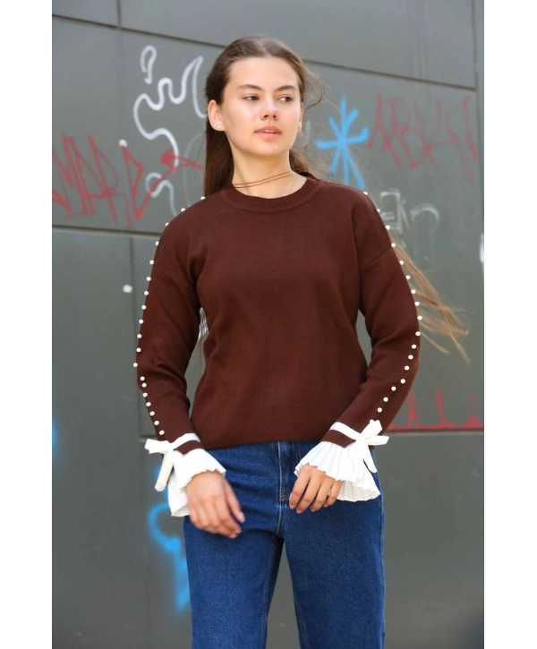 Boncuklu bile detaylı kazak kahve