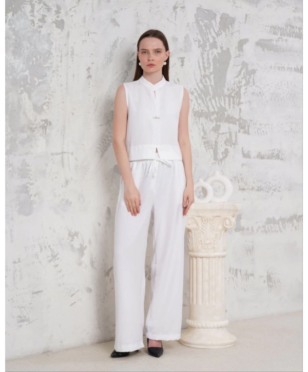 Broşlu yelek pantolon takım beyaz s255821