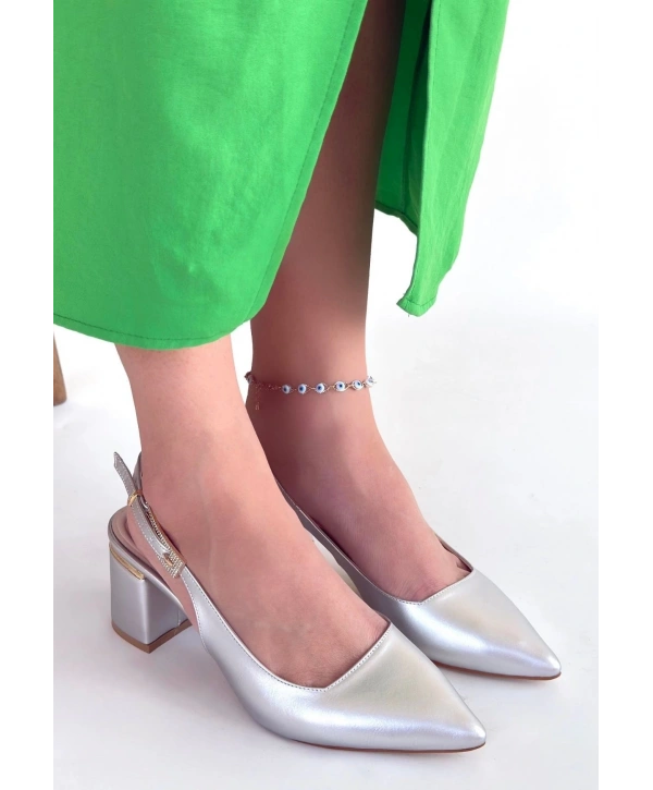 Buant Gümüş Cilt Topuklu Ayakkabı