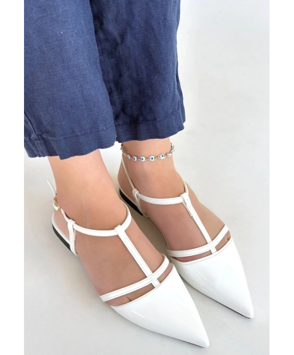 Canca Beyaz Rugan Babet Ayakkabı