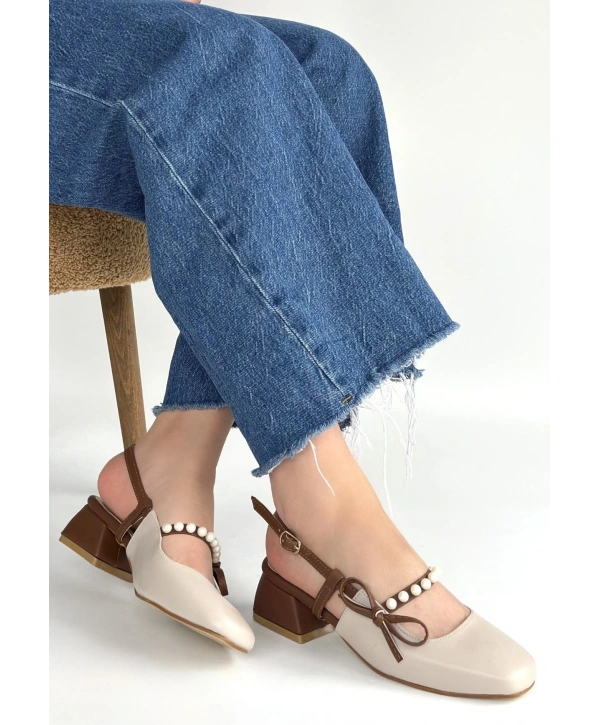 Ceyda Bej Cilt Taba Detaylı Topuklu Ayakkabı