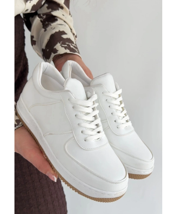 Ceyyan Beyaz Cilt Bağcıklı Spor Ayakkabı