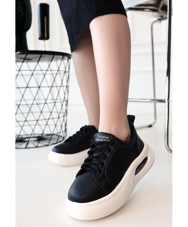 Chris Siyah Cilt Bağcıklı Spor Ayakkabı