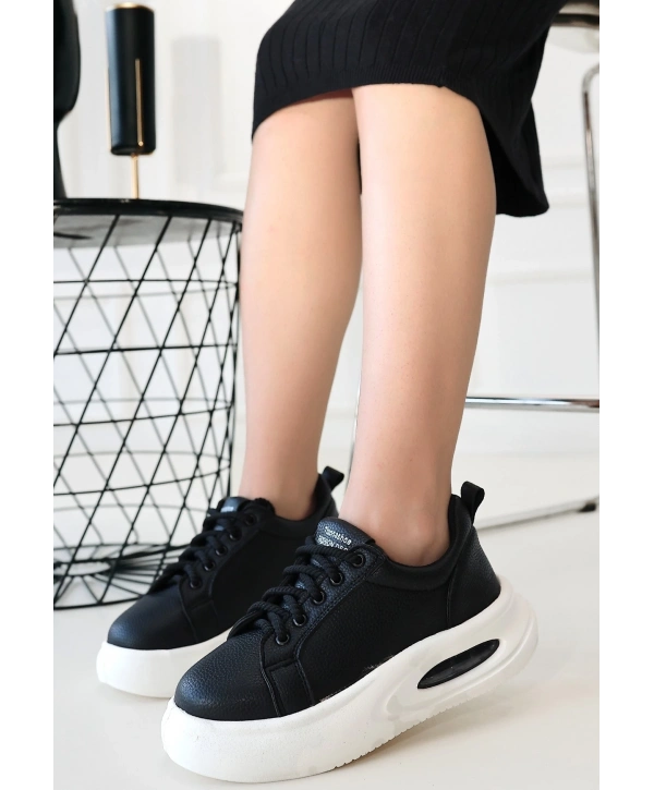 Chris Siyah Cilt Bağcıklı Spor Ayakkabı