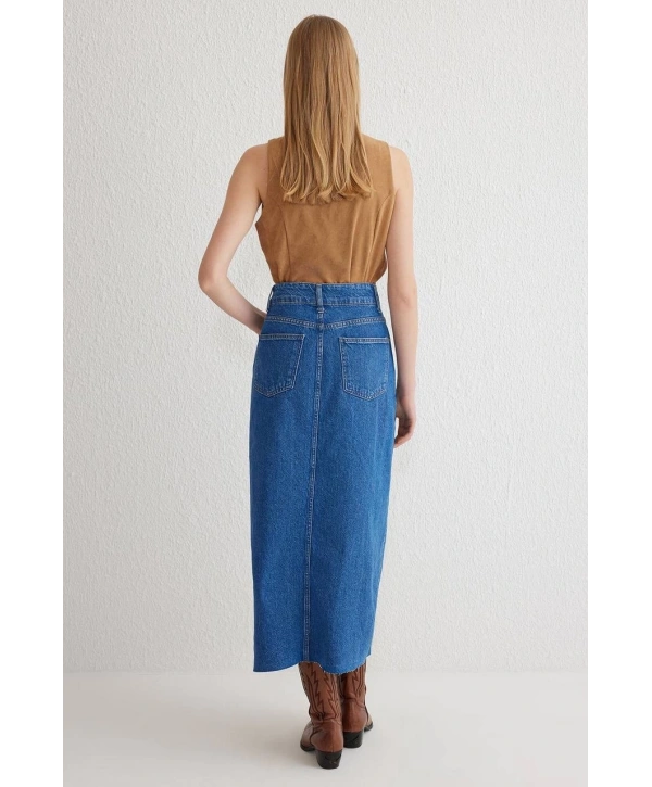 Çift yırtmaçlı jean etek s140