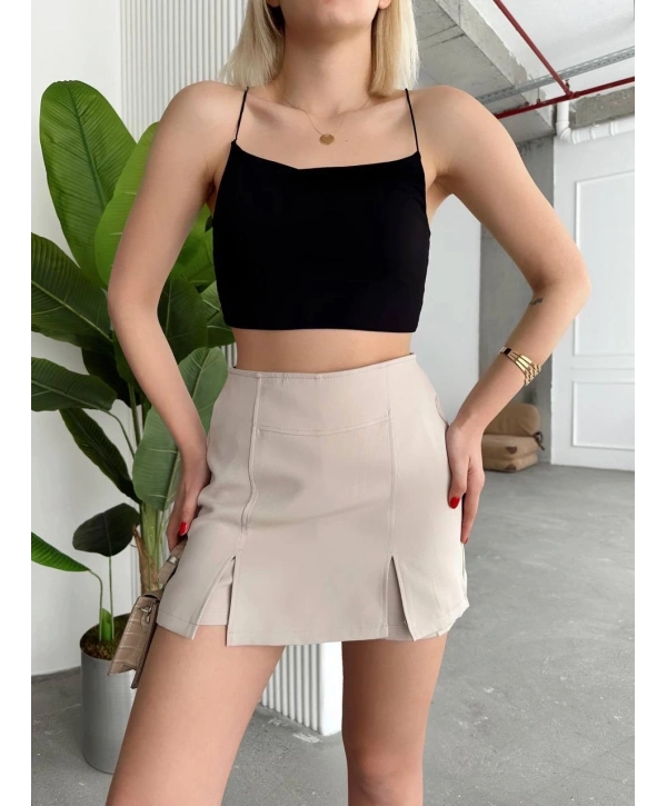 Çift yırtmaklı şort etek