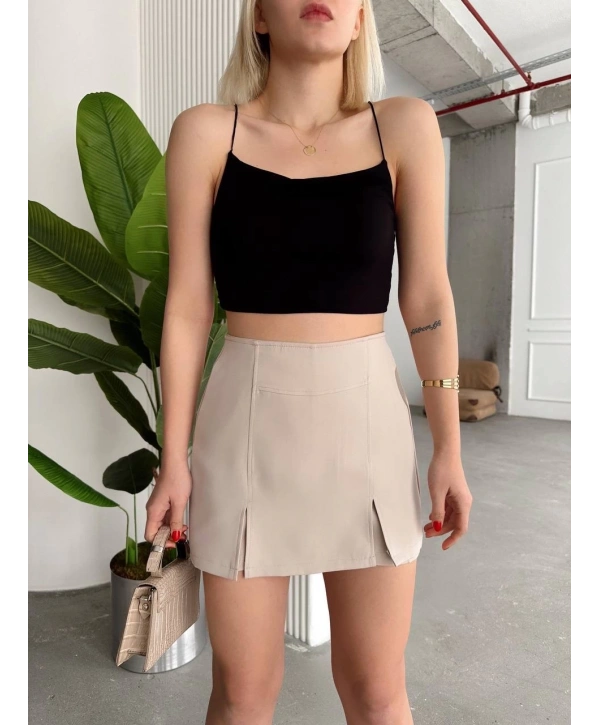 Çift yırtmaklı şort etek