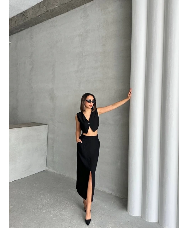 Çilek takım etek yelek