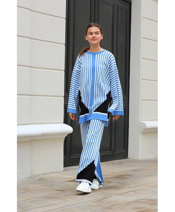 Çizgili bisiklet yaka triko takım Mavi