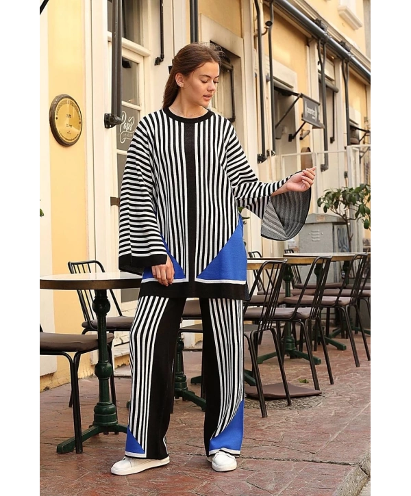 Çizgili bisiklet yaka triko takım siyah