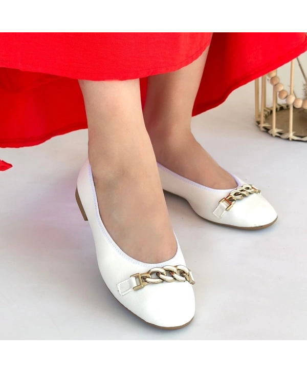 Cleo Beyaz Cilt Babet Ayakkabı