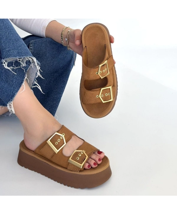 Coer Taba Süet Çift Tokalı Terlik