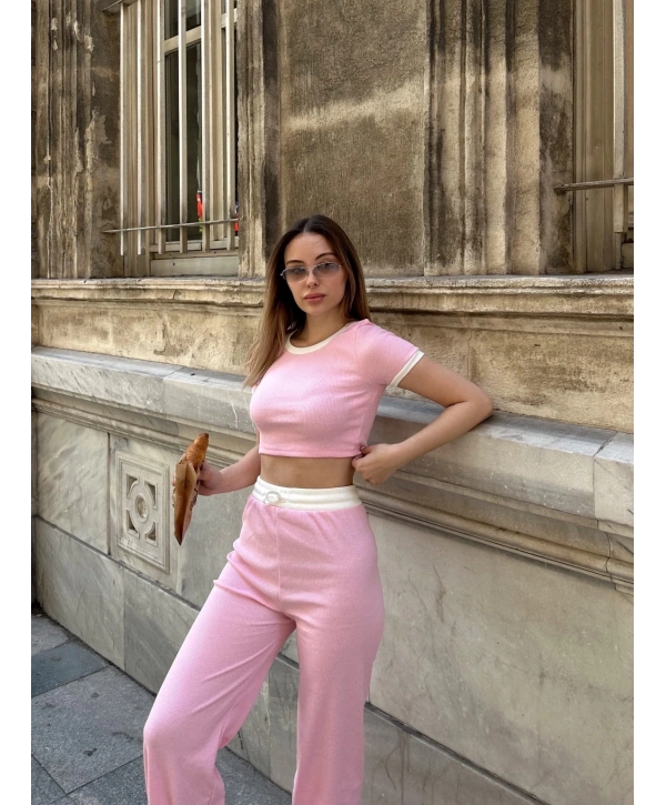 Crop pantolon biyeli takım pembe