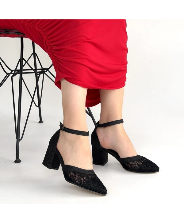 Dmop Siyah Cilt Simli Tül Detaylı Topuklu Ayakkabı