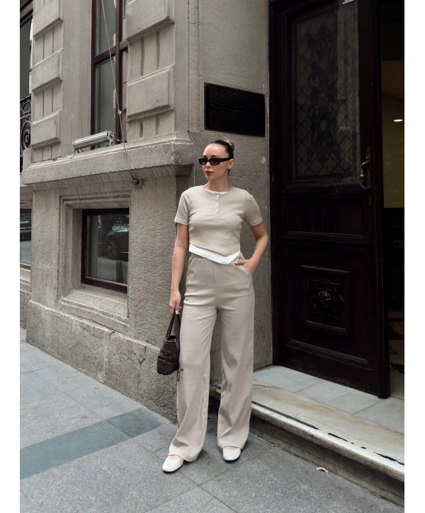 Düğme yakalı bej alt üst takım s3943