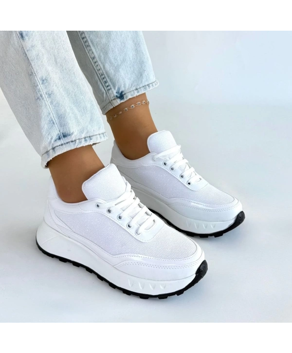 Edva Beyaz Cilt Bağcıklı Spor Ayakkabı