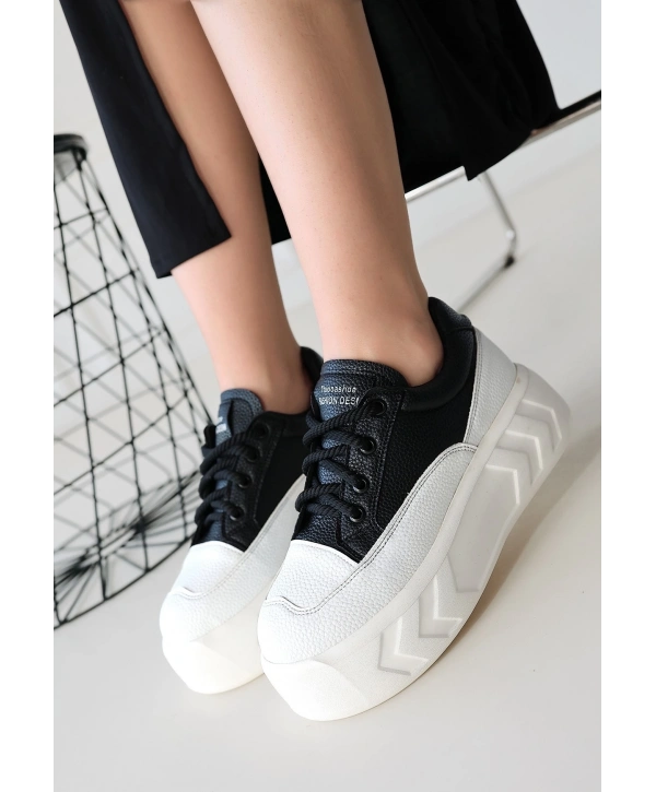 Emwa Siyah Cilt Bağcıklı Spor Ayakkabı