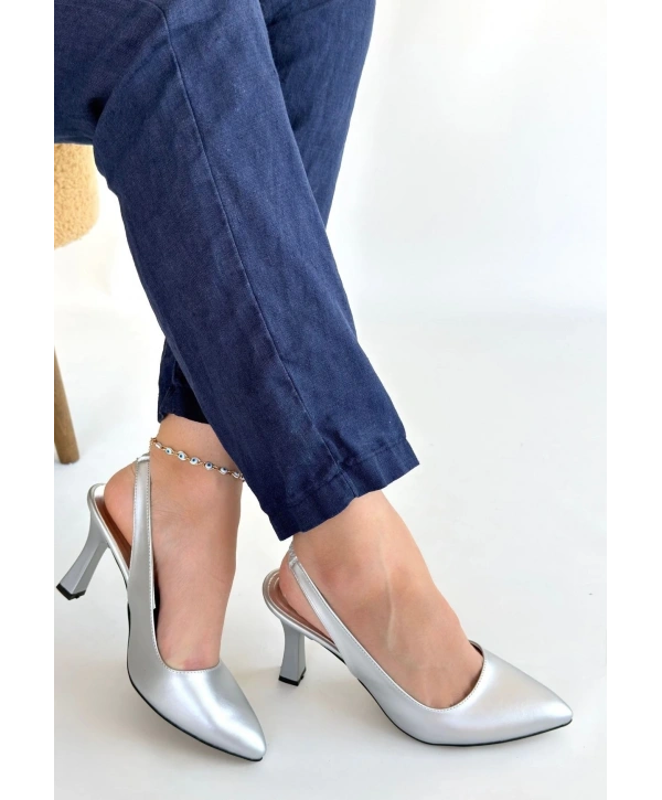 Feey Gümüş Cilt Topuklu Ayakkabı